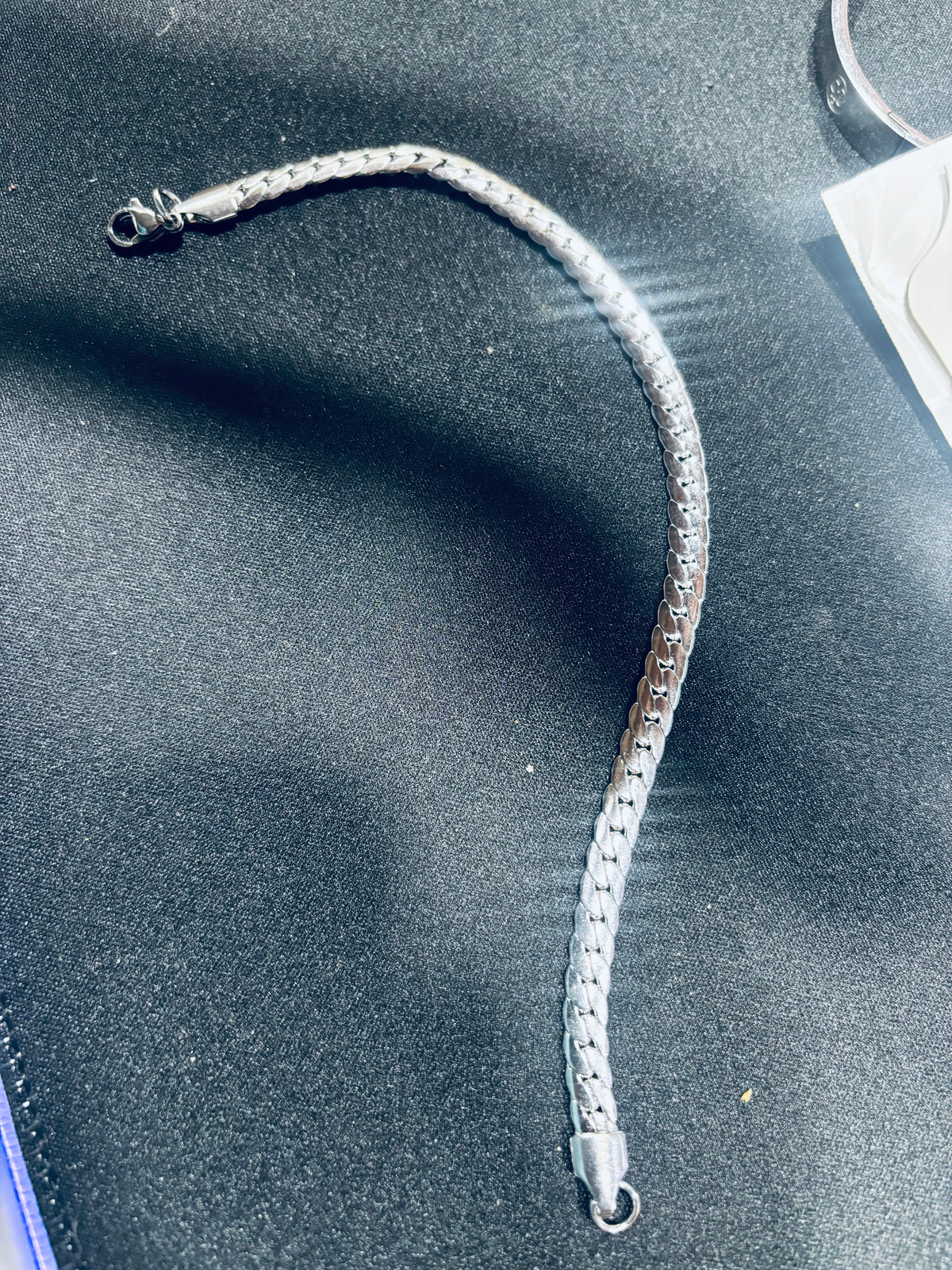 Silver Diamond-Cut Curb Bracelet